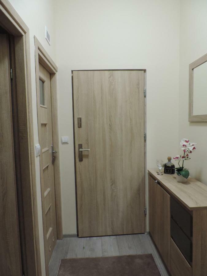 Apartament Blue Krosno Exterior foto